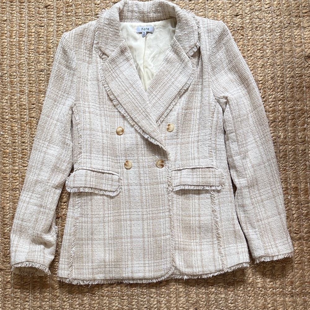 Fate Small Beige Cream Plaid Tweed Double-Breasted Blazer